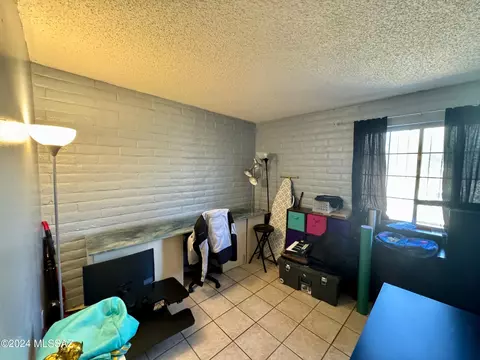 9510 E Stella Rd, Tucson, AZ 85730 photo 11