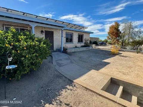 9510 E Stella Rd, Tucson, AZ 85730 photo 2