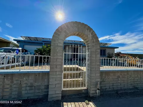 9510 E Stella Rd, Tucson, AZ 85730 photo 5