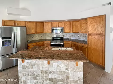 Kitchen - 9477 E Lilly Bay Loop, Tucson, AZ 85710 photo 1 of 2