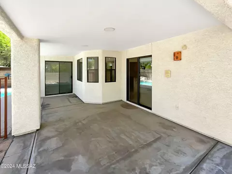 Exterior - 9477 E Lilly Bay Loop, Tucson, AZ 85710 photo 4 of 6