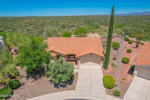 1377 E Crown Ridge Dr, Oro Valley, AZ 85755