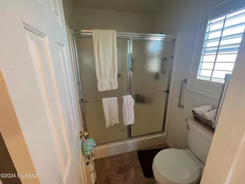 Bath - 202 N Cholla Dr, Pearce, AZ 85625 photo 1 of 4
