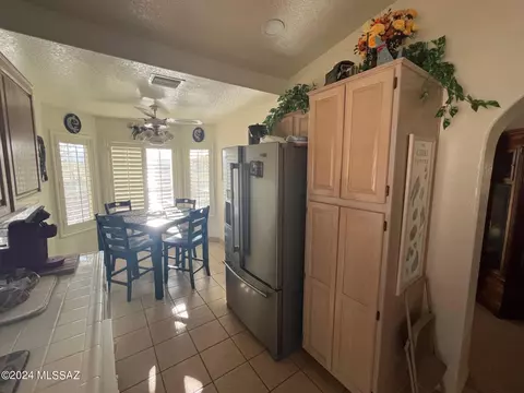 Kitchen - 202 N Cholla Dr, Pearce, AZ 85625 photo 2 of 4