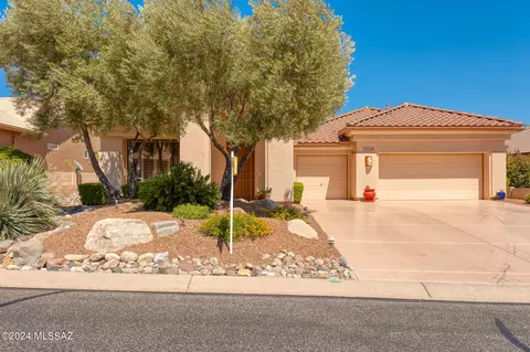 38129 S Skyline Dr, Saddlebrooke, AZ 85739