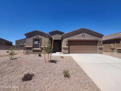 10195 N Desert Tea Dr, Marana, AZ 85653