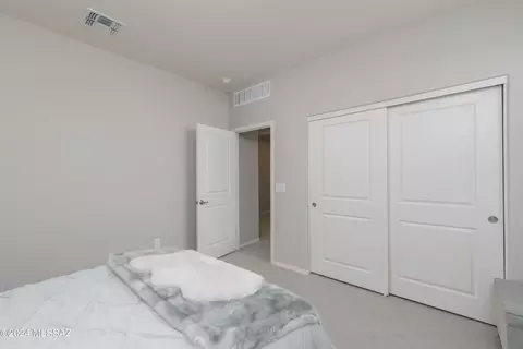 Bedroom - 13935 E Silver Pine Trl, Vail, AZ 85641 photo 3 of 8