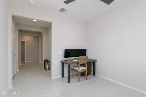 Entry Way - 13935 E Silver Pine Trl, Vail, AZ 85641 photo 2 of 4