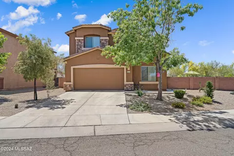 3555 W Goshen Dr, Tucson, AZ 85741