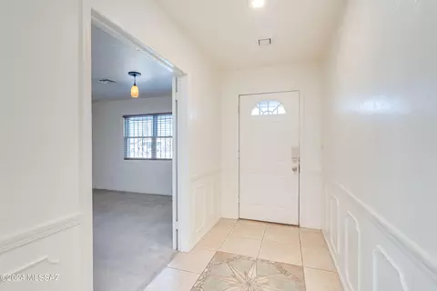 Entry Way - 6830 E 4th St, Tucson, AZ 85710 photo 2 of 2