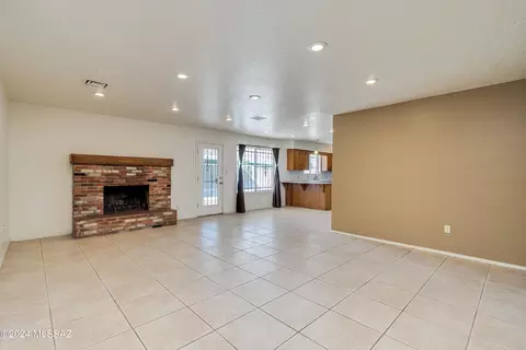 Living - 6830 E 4th St, Tucson, AZ 85710 photo 1 of 3