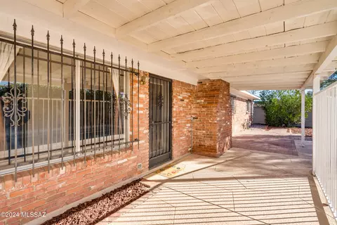Exterior - 6830 E 4th St, Tucson, AZ 85710 photo 4 of 13