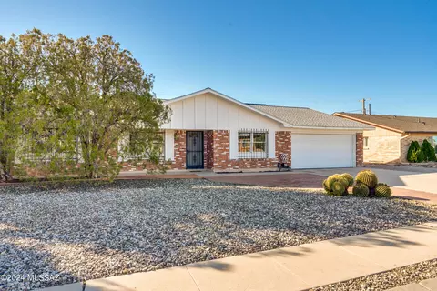 Exterior - 6830 E 4th St, Tucson, AZ 85710 photo 1 of 13