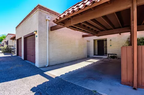 63 N Camino De La Reflexion, Tucson, AZ 85748