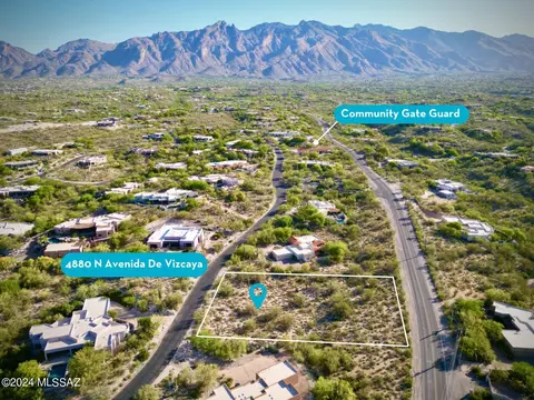 4880 N Avenida De Vizcaya, Tucson, AZ 85718