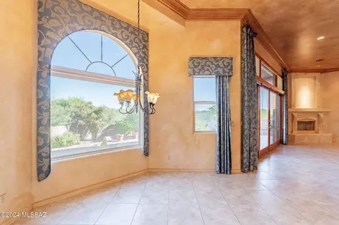 862 E Mt Wrightston Loop, Green Valley, AZ 85614 photo 17