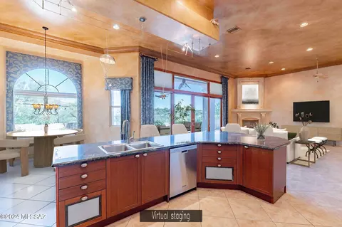 862 E Mt Wrightston Loop, Green Valley, AZ 85614 photo 14