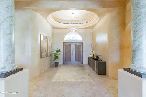 862 E Mt Wrightston Loop, Green Valley, AZ 85614 photo 5