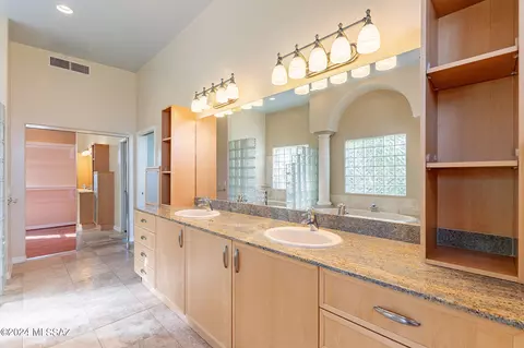 862 E Mt Wrightston Loop, Green Valley, AZ 85614 photo 29