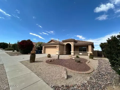 1580 N Rio La Junta, Green Valley, AZ 85614