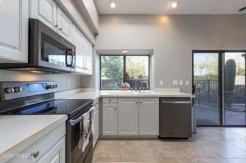 4695 E Chaco Pl, Tucson, AZ 85718 photo 3