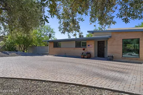 7350 E Sabino Vista Dr, Tucson, AZ 85750
