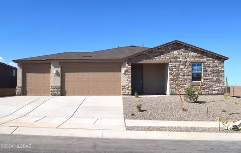 9128 E Tanzanite Rock Way, Vail, AZ 85641