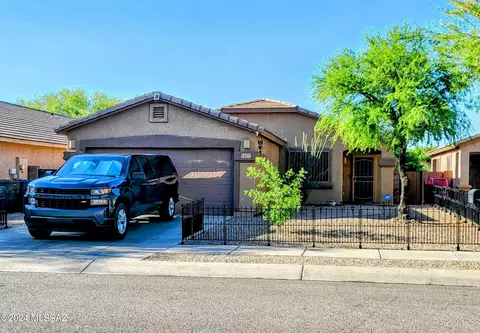 4137 E Coolbrooke Dr, Tucson, AZ 85756