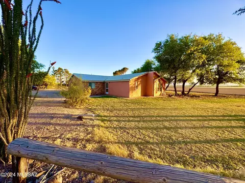 7987 Bryce-eden Rd, Pima, AZ 85543