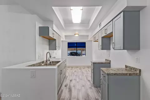7900 E Colette Cir #5, Tucson, AZ 85710 photo 12