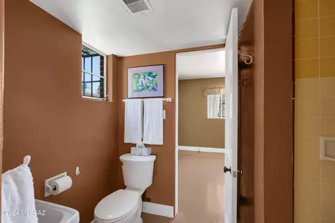 4858 E 13th St, Tucson, AZ 85711 photo 14