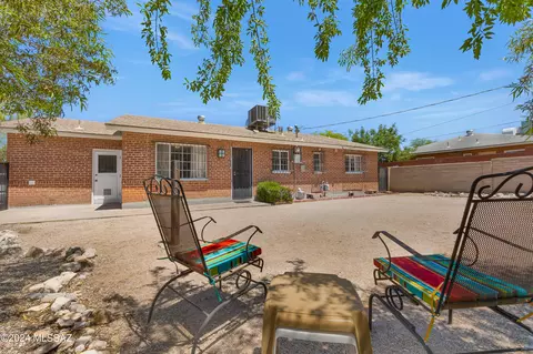 4858 E 13th St, Tucson, AZ 85711 photo 10