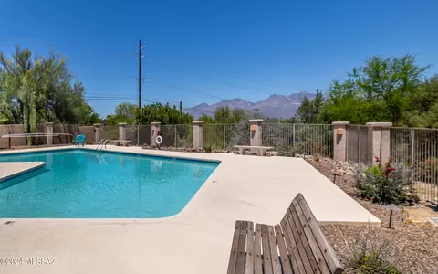 10401 E Thunderbolt Dr, Tucson, AZ 85748 photo 40