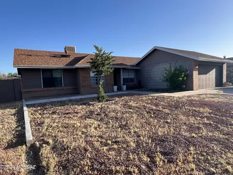 3301 W Coriander Dr, Tucson, AZ 85741