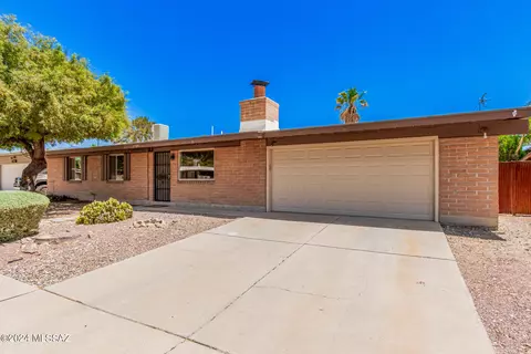 7708 N Jensen Dr, Tucson, AZ 85741