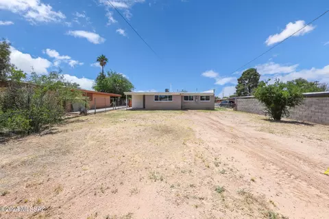 17 E Corona Rd, Tucson, AZ 85756 photo 25