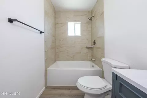17 E Corona Rd, Tucson, AZ 85756 photo 21