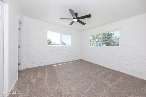 17 E Corona Rd, Tucson, AZ 85756 photo 14