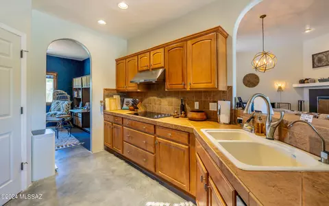 3790 E Tapia Dr, Vail, AZ 85641 photo 9