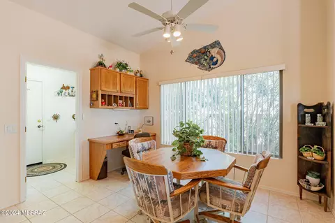 Dining - 62341 E Amberwood Dr, Saddlebrooke, AZ 85739 photo 4 of 5