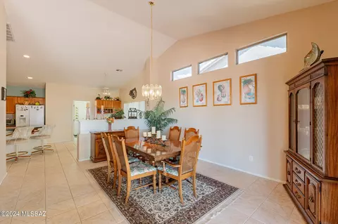 Dining - 62341 E Amberwood Dr, Saddlebrooke, AZ 85739 photo 1 of 5