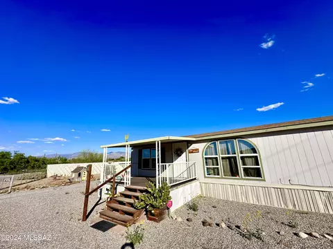 7845 W Dos Rotundo Dr, Tucson, AZ 85743