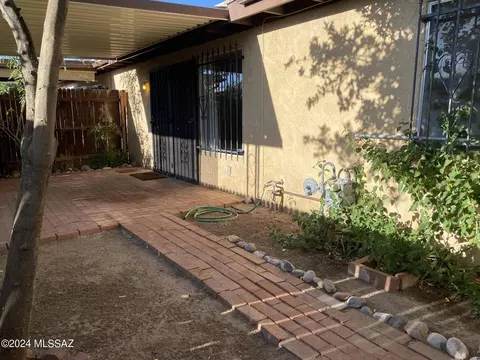 7724 E Kenyon Dr, Tucson, AZ 85710 photo 21