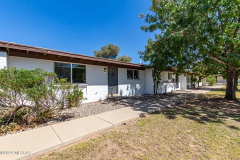 4008 S Winter Palm Dr, Tucson, AZ 85730