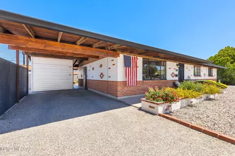 6151 E 18th St, Tucson, AZ 85711