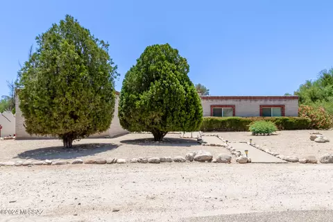 7858 E Cloud Rd, Tucson, AZ 85750 photo 3