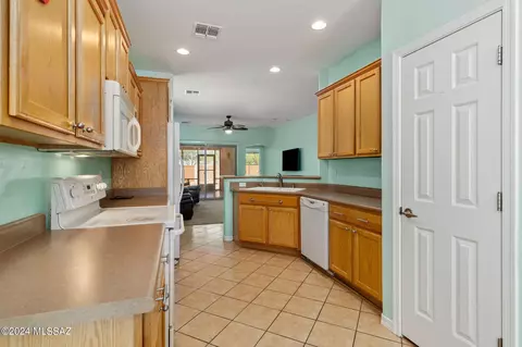 5932 S Starling Dr, Tucson, AZ 85747 photo 15