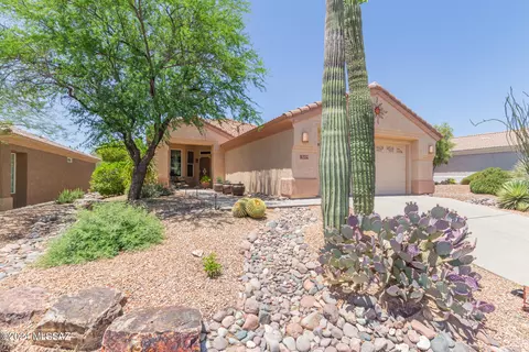 13479 N Heritage Canyon Dr, Marana, AZ 85658