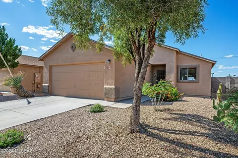 2569 E Via Estrella Magnifico, Tucson, AZ 85706