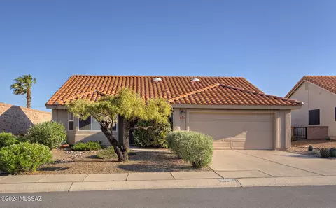 1031 W Rio Guaymas, Green Valley, AZ 85614